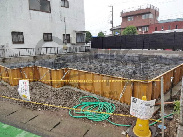 Local appearance photo. Local (11 May 2013) Shooting