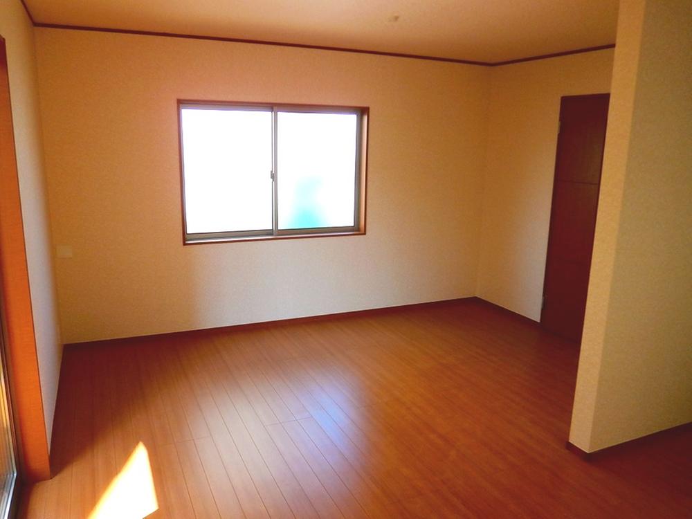 Living. 13.6 Pledge LDK: 1 Building