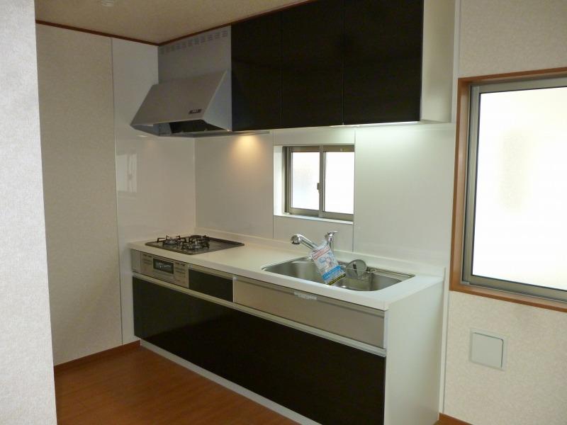 Kitchen. 1 Building Kitchen (October 2013) Shooting