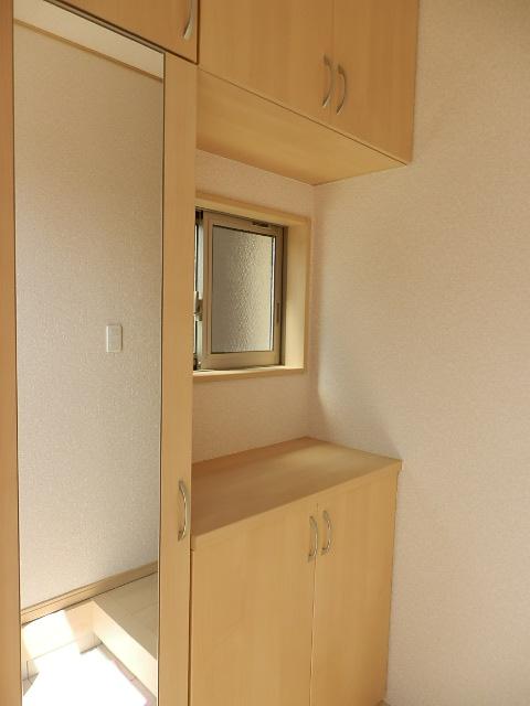 Same specifications photos (Other introspection). ( Building) same specification