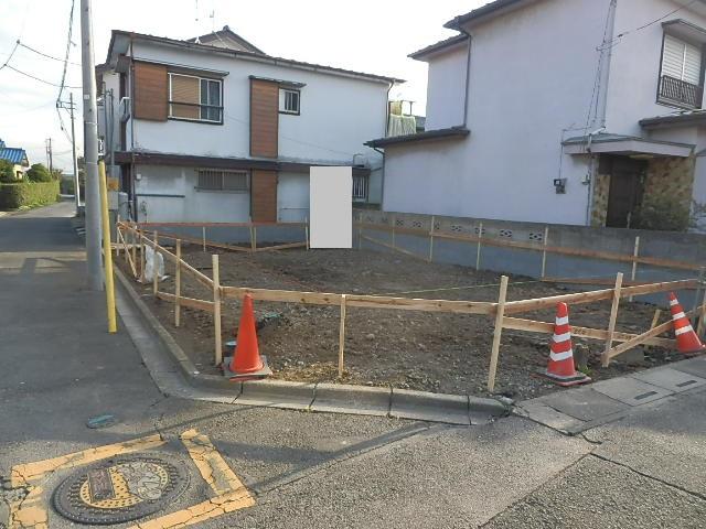 Local appearance photo. Local (10 May 2013) Shooting