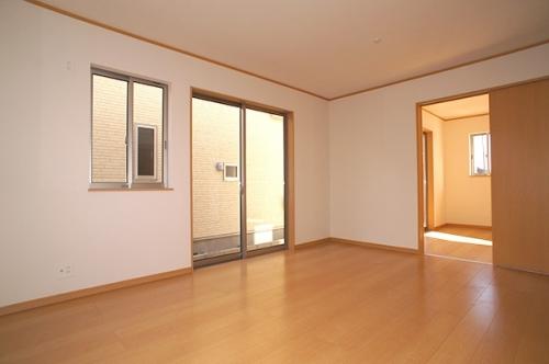 Living. (D Building)