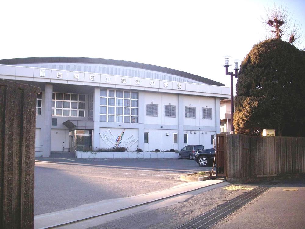 Junior high school. Shinotsu 1130m opened more than 60 years of history some junior high school until junior high school.