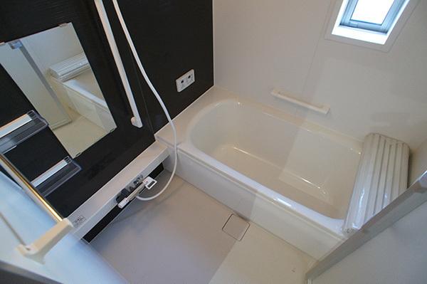 Bathroom. Building 3