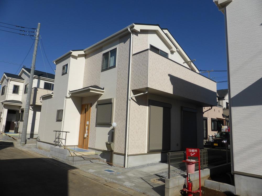 Local appearance photo