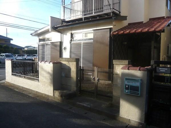 Local photos, including front road