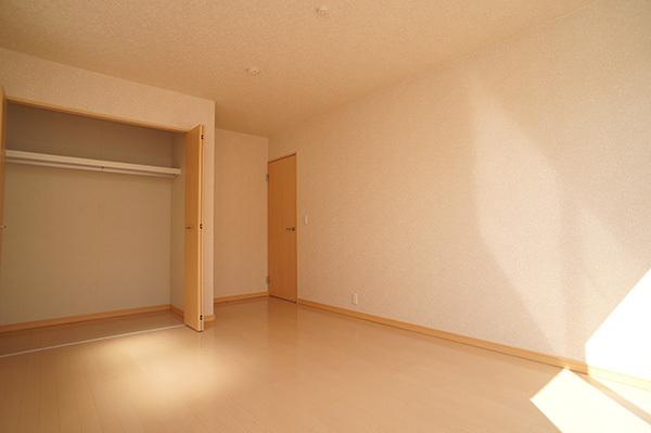 Non-living room. Building 2