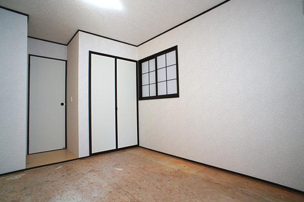 Non-living room. Building 2