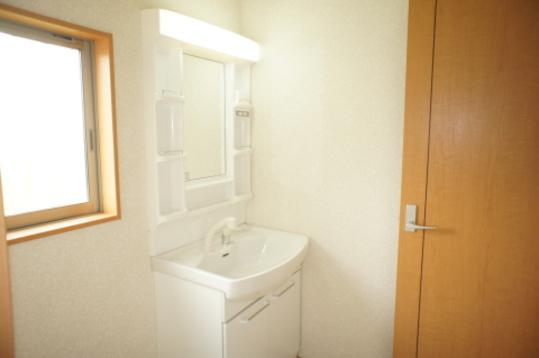 Wash basin, toilet. bathroom