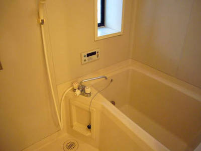 Bath.  ☆ Add 焚給 is with hot water ☆ 