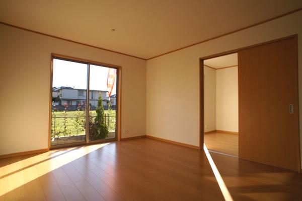 Living. Indoor (11 May 2013) Shooting B Building