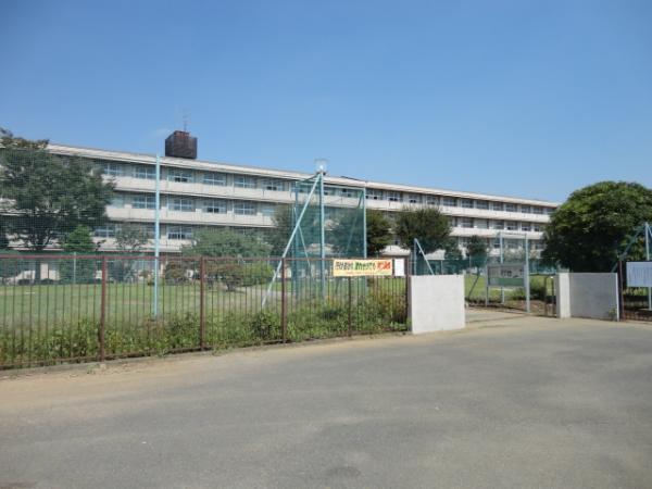 Junior high school. 1300m up to junior high school junior high school Shiraoka