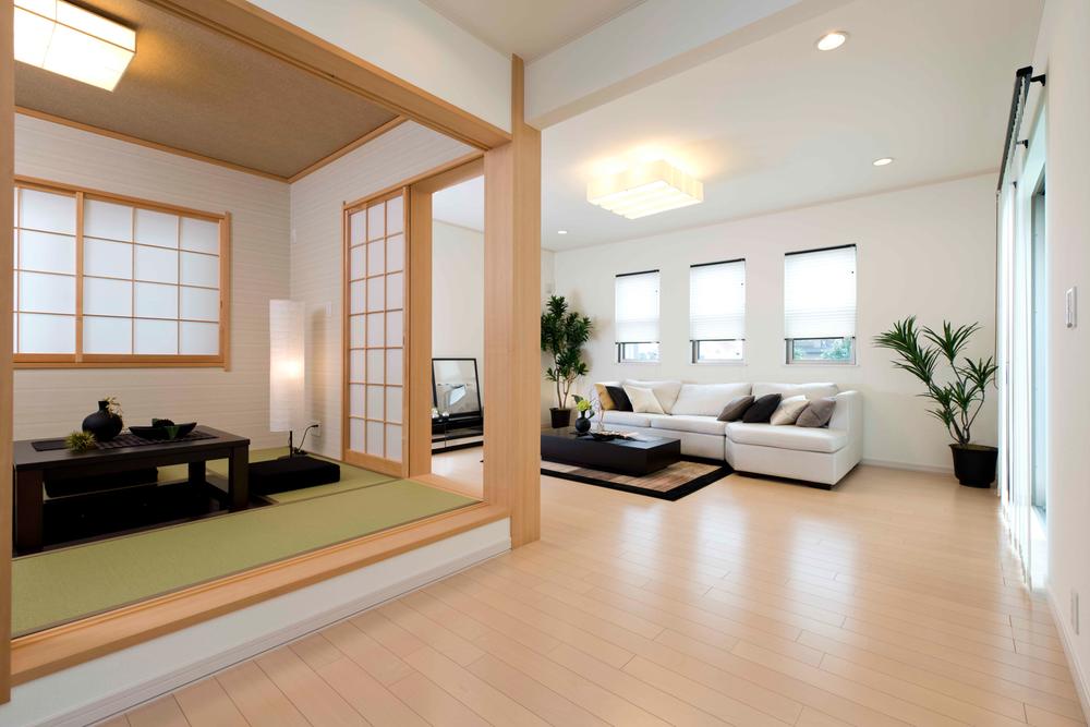 Living. Japanese and 19.6 quires of a large living with digging your stand