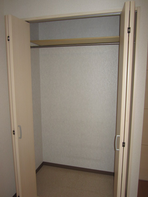 Receipt. Closet spacious ☆ 