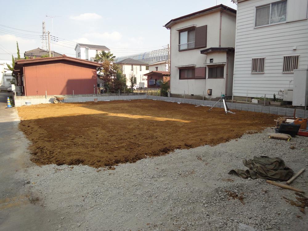 Local photos, including front road. 2 Building land photo Local (September 2013) Shooting