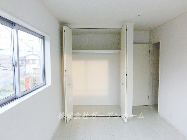 Receipt. ■ Storage capacity is also boasts ■