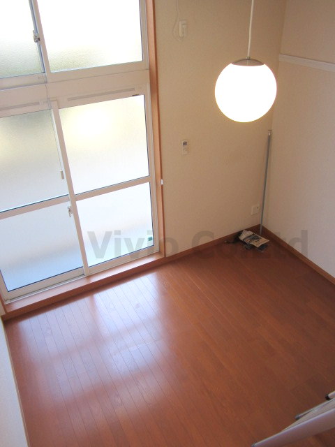 Living and room. Spread of 1K