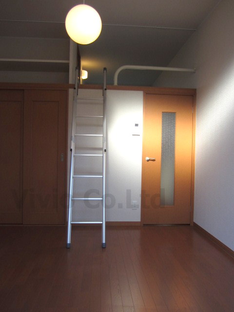 Living and room. Loft can be used as a bed space and storeroom