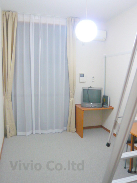 Living and room. Also have a balcony