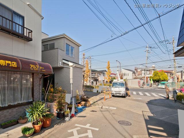 Local photos, including front road