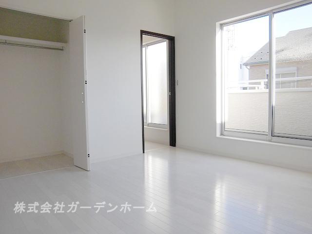 Non-living room. Storage is also abundant