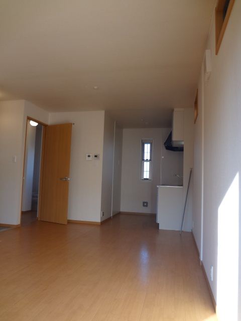 Living and room. Large closet is a good usability in a two-stage.