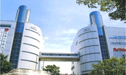 Shopping centre. Marui until the (shopping center) 550m