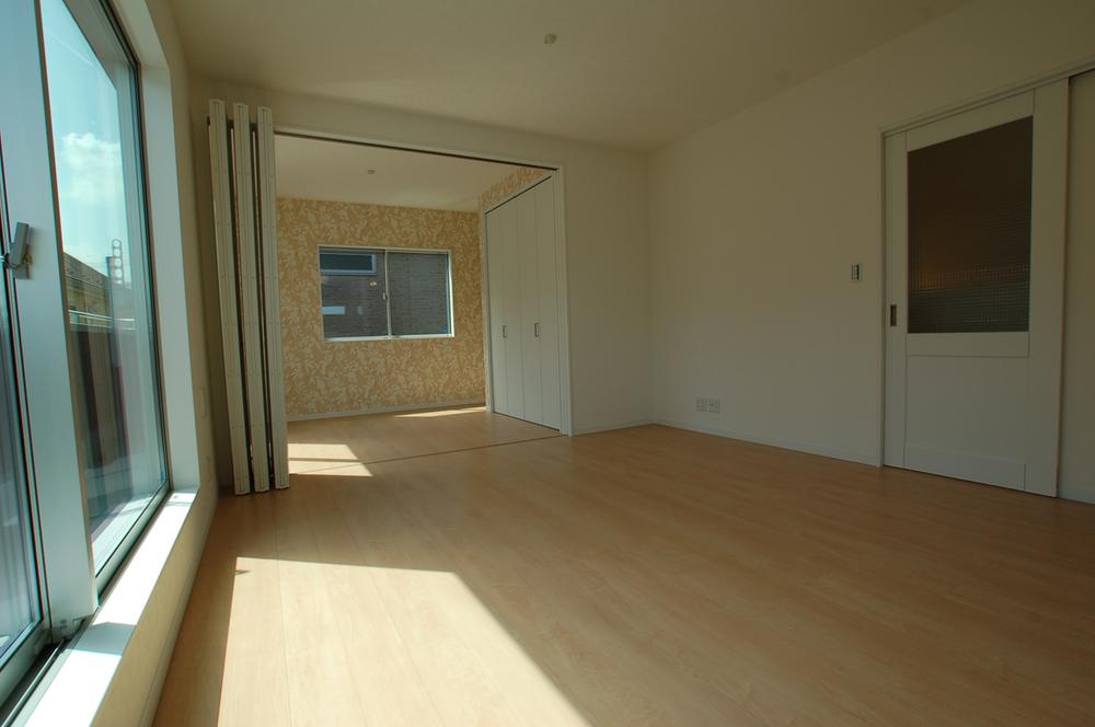 Same specifications photos (living). Same specifications