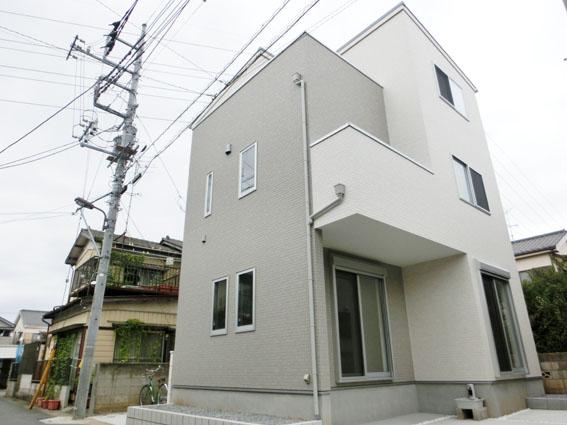 Local appearance photo