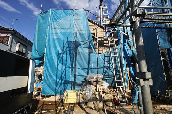 Local appearance photo. Sunny space shine in a bright light from the south