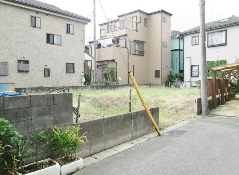 Local photos, including front road