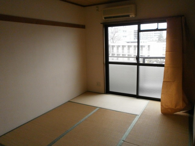 Other room space