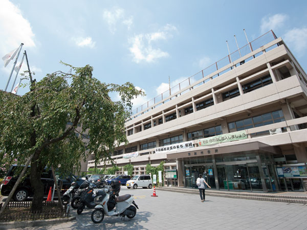 Surrounding environment. Soka city hall (about 1120m, A 14-minute walk)