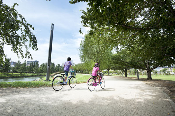 Ayase left bank square (about 610m, An 8-minute walk)