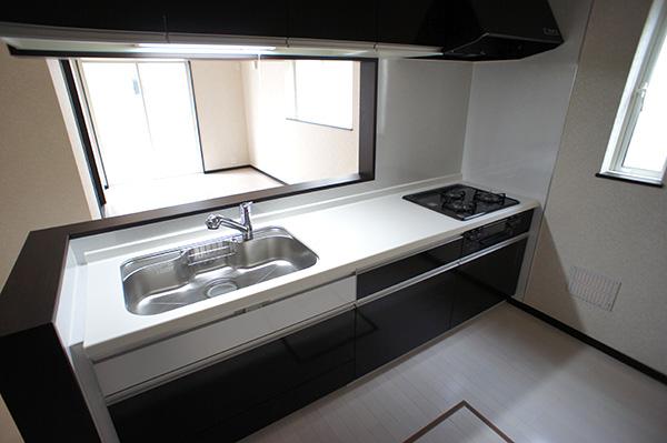 Kitchen. 13 Building