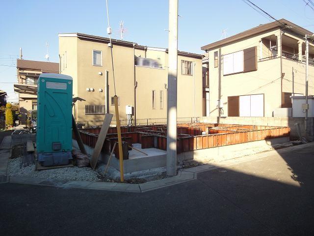 Local photos, including front road. South ・ West with 4m public road!  Local (12 May 2013) Shooting