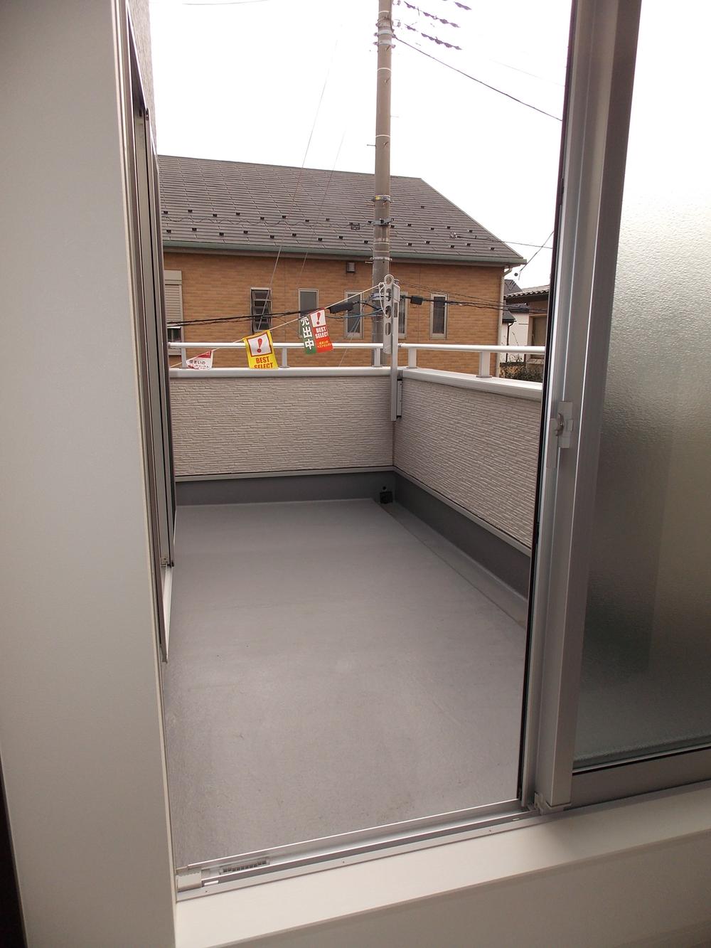 Balcony. Local (10 May 2013) Shooting