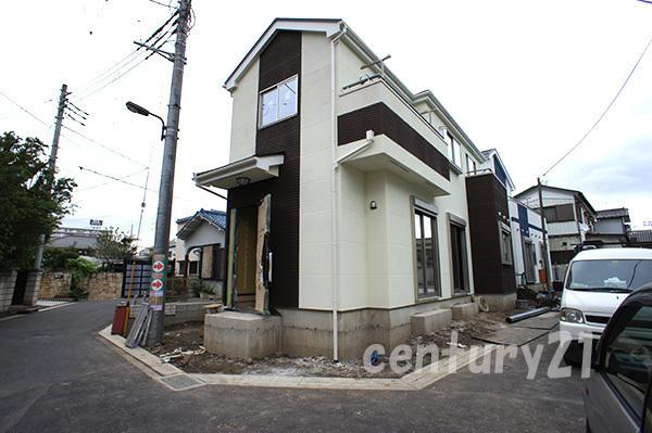 Local photos, including front road. Papa also want to go back early from work My Home ☆ (3 Building)