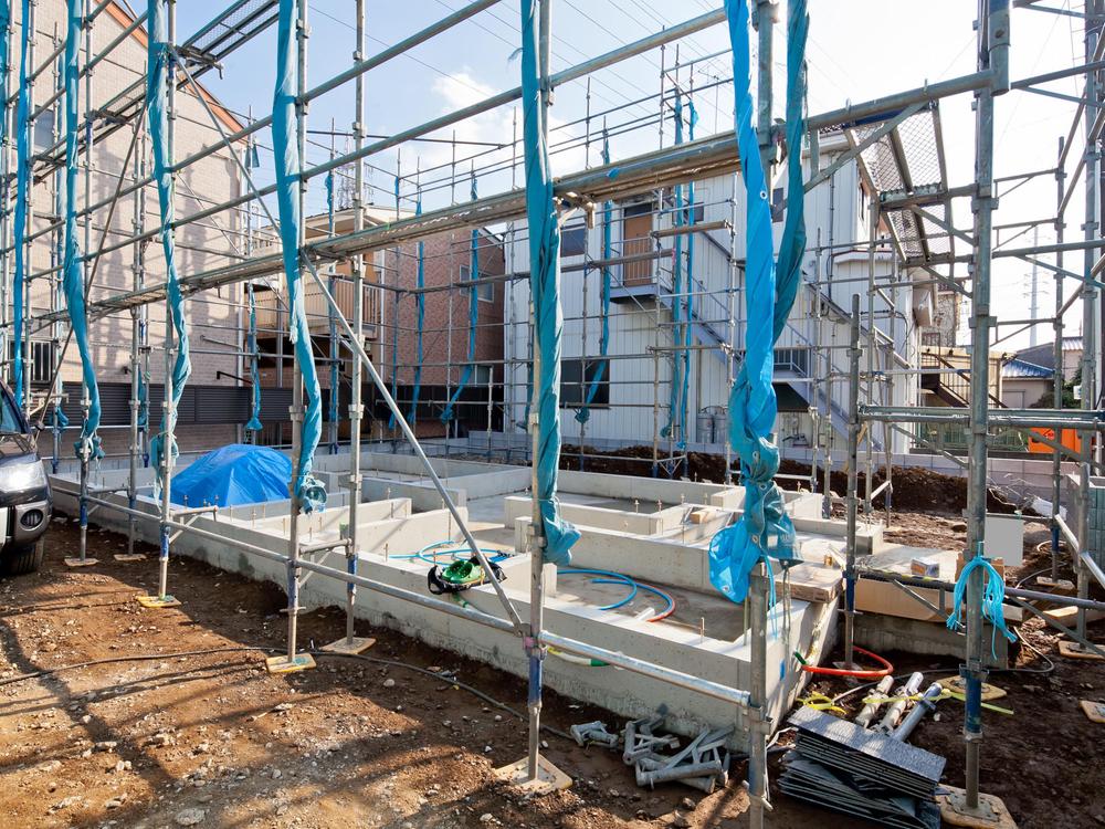 Other local. 1 Building