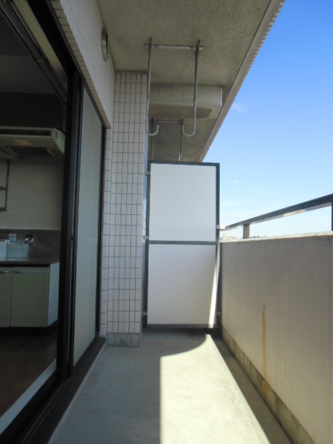 Balcony. Balconies offer wide enough.