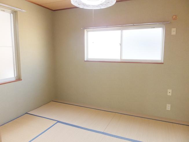 Living and room. Second floor Japanese-style room