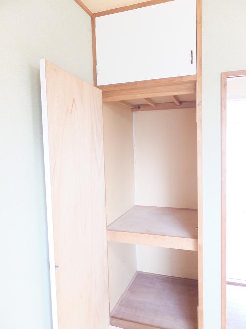 Receipt. Second floor Japanese-style room