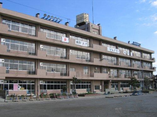 Primary school. Seimon until elementary school 660m ◆ And it is safe elementary school is close ◆