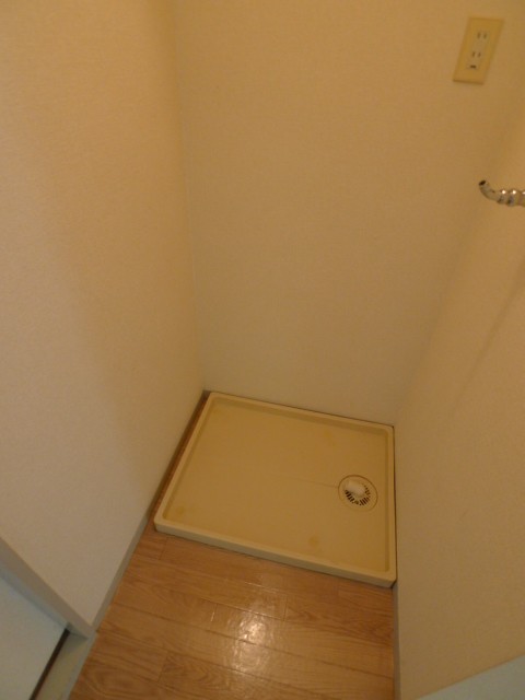 Other Equipment. Washing machine Storage