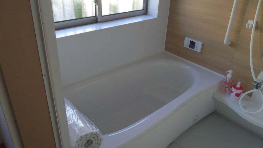 Bathroom. Was building completed. Such as the actual image from per yang, We have to wait all the time so you can see directly.