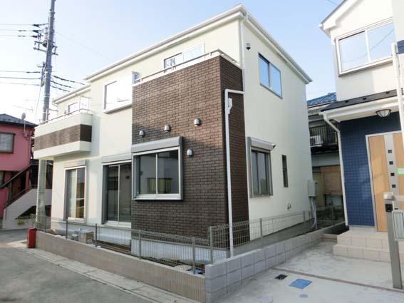 Local appearance photo