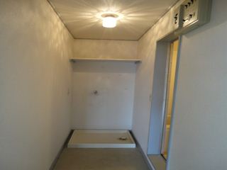 Other Equipment. Indoor Laundry Area Yes. 