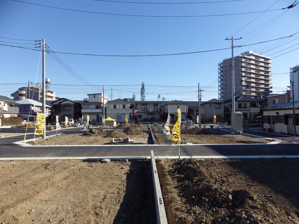 Local appearance photo. Local (12 May 2013) Shooting