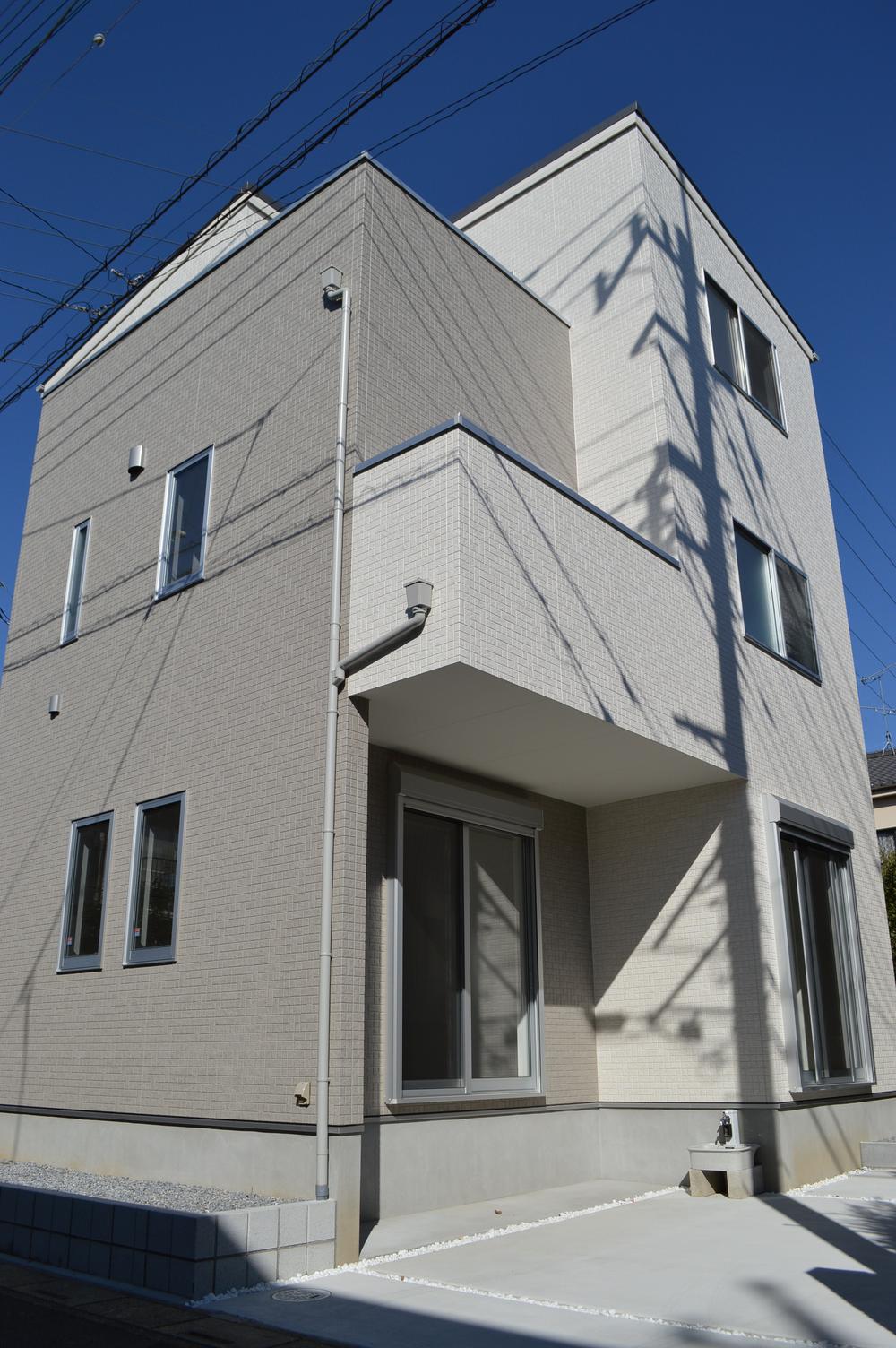 Local appearance photo