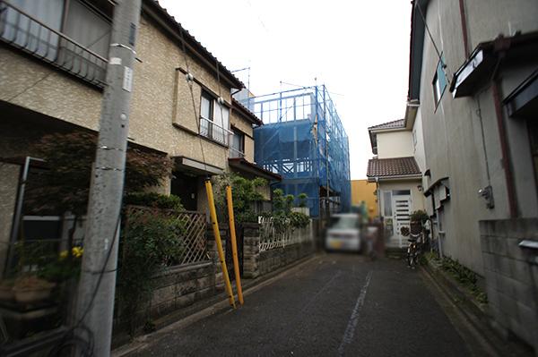 Local appearance photo. Local (11 May 2013) Shooting